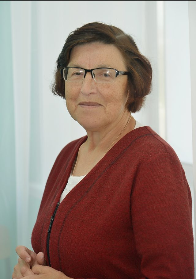 Чукмасова Елена Степановна.
